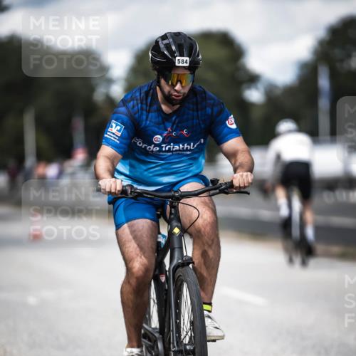 16.08.2026 - KN Förde Triathlon 2026 H.Heesch http://msf.ph/oto/9989872 16.08.2026 13:23:08 Radfahren 573, 584, 708, 726, 731 meine-sportfotos.de