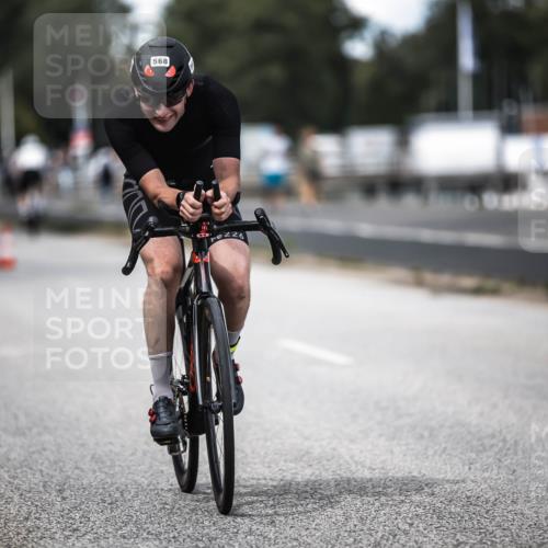 16.08.2026 - KN Förde Triathlon 2026 H.Heesch http://msf.ph/oto/9989893 16.08.2026 13:23:13 Radfahren 533, 573, 708, 726, 727, 731 meine-sportfotos.de