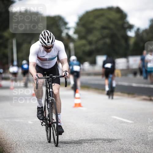 16.08.2026 - KN Förde Triathlon 2026 H.Heesch http://msf.ph/oto/9989904 16.08.2026 13:23:31 Radfahren  meine-sportfotos.de