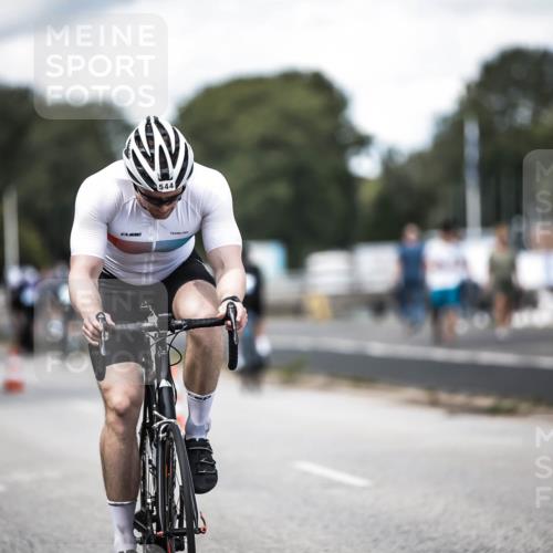 16.08.2026 - KN Förde Triathlon 2026 H.Heesch http://msf.ph/oto/9989912 16.08.2026 13:23:31 Radfahren  meine-sportfotos.de