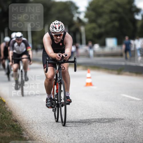 16.08.2026 - KN Förde Triathlon 2026 H.Heesch http://msf.ph/oto/9989926 16.08.2026 13:23:37 Radfahren 596, 608, 747 meine-sportfotos.de