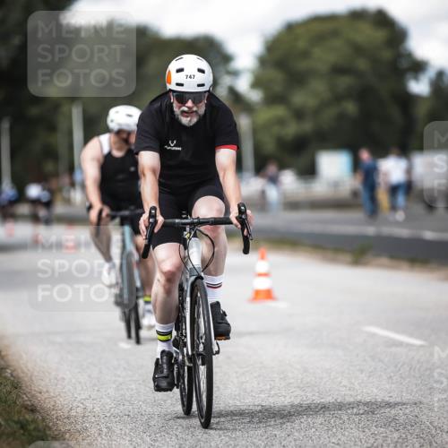 16.08.2026 - KN Förde Triathlon 2026 H.Heesch http://msf.ph/oto/9989947 16.08.2026 13:23:40 Radfahren 596, 608, 740, 747 meine-sportfotos.de