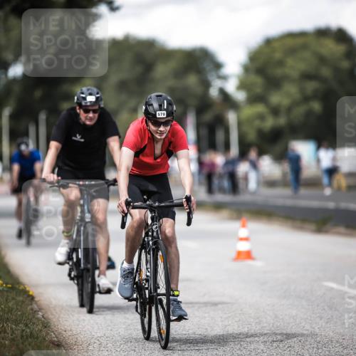 16.08.2026 - KN Förde Triathlon 2026 H.Heesch http://msf.ph/oto/9989981 16.08.2026 13:23:46 Radfahren 517, 535, 578, 581, 729, 740 meine-sportfotos.de