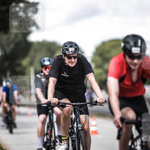 16.08.2026 - KN Förde Triathlon 2026 H.Heesch http://msf.ph/oto/9989992 16.08.2026 13:23:48 Radfahren 517, 535, 578, 581, 589, 729, 746 meine-sportfotos.de