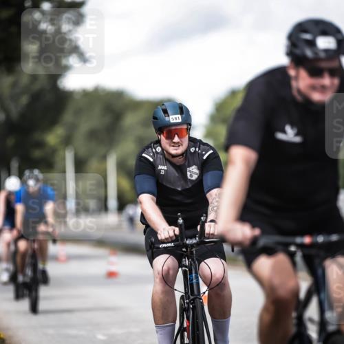 16.08.2026 - KN Förde Triathlon 2026 H.Heesch http://msf.ph/oto/9989996 16.08.2026 13:23:48 Radfahren 517, 535, 578, 581, 589, 729, 746 meine-sportfotos.de