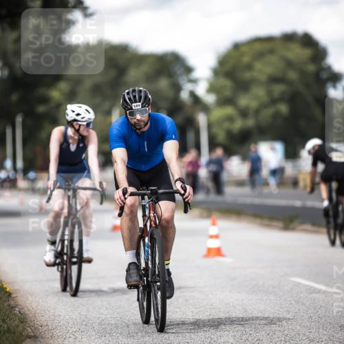 16.08.2026 - KN Förde Triathlon 2026 H.Heesch http://msf.ph/oto/9990008 16.08.2026 13:23:50 Radfahren 517, 535, 545, 578, 581, 589, 729, 746 meine-sportfotos.de