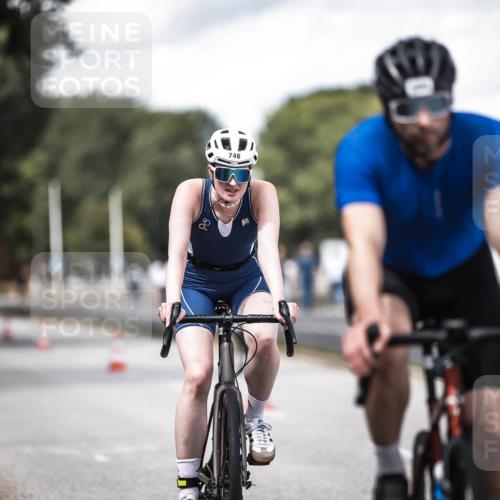 16.08.2026 - KN Förde Triathlon 2026 H.Heesch http://msf.ph/oto/9990024 16.08.2026 13:23:51 Radfahren 517, 535, 545, 578, 581, 589, 729, 746 meine-sportfotos.de