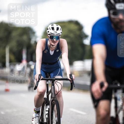 16.08.2026 - KN Förde Triathlon 2026 H.Heesch http://msf.ph/oto/9990030 16.08.2026 13:23:51 Radfahren 517, 535, 545, 578, 581, 589, 729, 746 meine-sportfotos.de