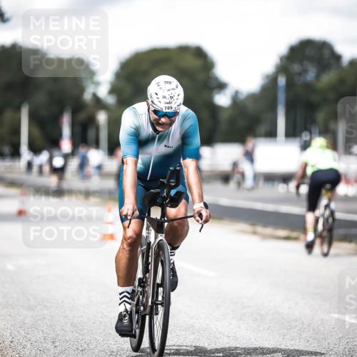 16.08.2026 - KN Förde Triathlon 2026 H.Heesch http://msf.ph/oto/9990044 16.08.2026 13:24:05 Radfahren  meine-sportfotos.de