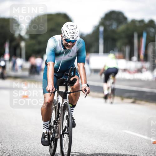 16.08.2026 - KN Förde Triathlon 2026 H.Heesch http://msf.ph/oto/9990047 16.08.2026 13:24:05 Radfahren  meine-sportfotos.de