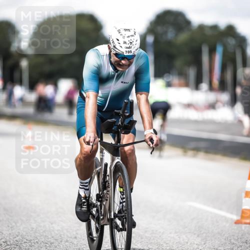 16.08.2026 - KN Förde Triathlon 2026 H.Heesch http://msf.ph/oto/9990049 16.08.2026 13:24:05 Radfahren  meine-sportfotos.de