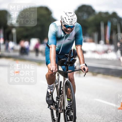 16.08.2026 - KN Förde Triathlon 2026 H.Heesch http://msf.ph/oto/9990050 16.08.2026 13:24:05 Radfahren  meine-sportfotos.de
