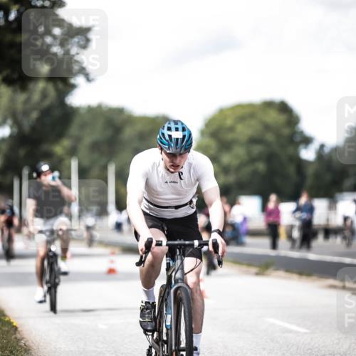 16.08.2026 - KN Förde Triathlon 2026 H.Heesch http://msf.ph/oto/9990054 16.08.2026 13:24:09 Radfahren 572, 585, 732 meine-sportfotos.de