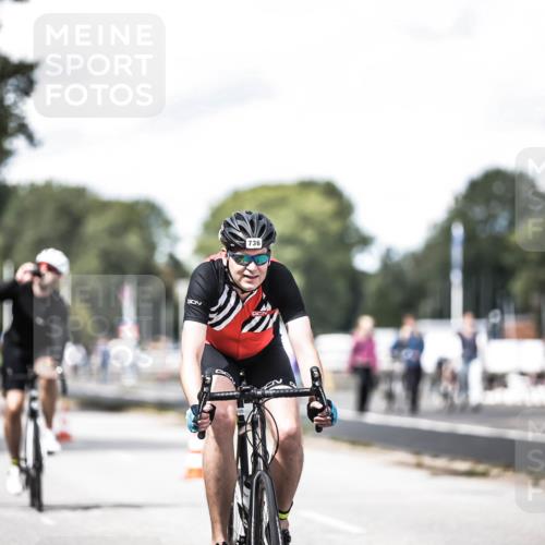 16.08.2026 - KN Förde Triathlon 2026 H.Heesch http://msf.ph/oto/9990083 16.08.2026 13:24:15 Radfahren 531, 572, 585, 724, 732, 736 meine-sportfotos.de