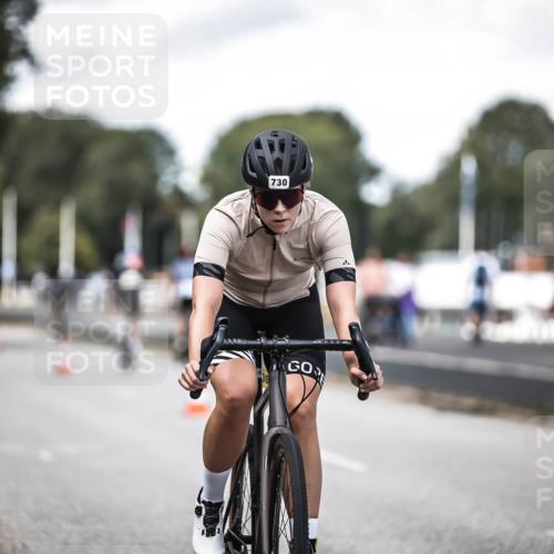 16.08.2026 - KN Förde Triathlon 2026 H.Heesch http://msf.ph/oto/9990116 16.08.2026 13:24:27 Radfahren 583, 595, 730, 738 meine-sportfotos.de