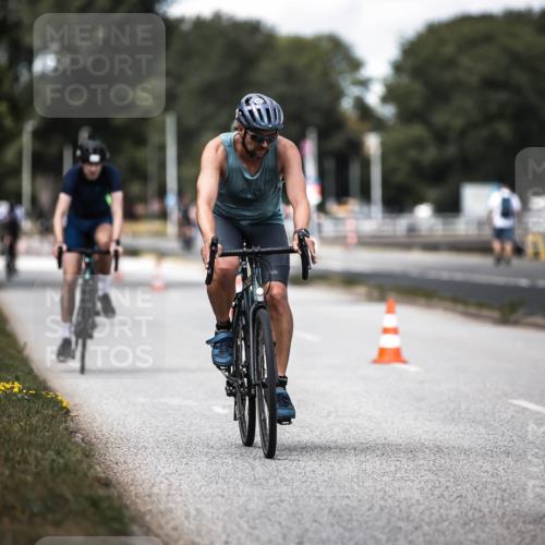 16.08.2026 - KN Förde Triathlon 2026 H.Heesch http://msf.ph/oto/9990147 16.08.2026 13:24:47 Radfahren 577 meine-sportfotos.de