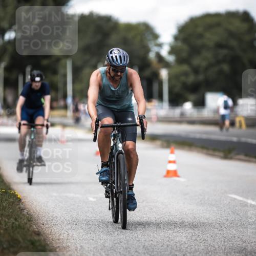 16.08.2026 - KN Förde Triathlon 2026 H.Heesch http://msf.ph/oto/9990150 16.08.2026 13:24:47 Radfahren 577 meine-sportfotos.de