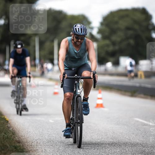 16.08.2026 - KN Förde Triathlon 2026 H.Heesch http://msf.ph/oto/9990155 16.08.2026 13:24:48 Radfahren 577 meine-sportfotos.de