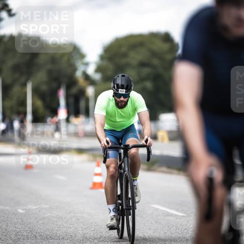 16.08.2026 - KN Förde Triathlon 2026 H.Heesch http://msf.ph/oto/9990167 16.08.2026 13:24:50 Radfahren 546, 561, 577 meine-sportfotos.de