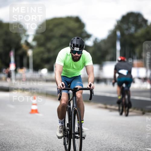 16.08.2026 - KN Förde Triathlon 2026 H.Heesch http://msf.ph/oto/9990172 16.08.2026 13:24:51 Radfahren 546, 561, 577 meine-sportfotos.de