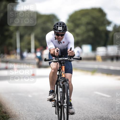 16.08.2026 - KN Förde Triathlon 2026 H.Heesch http://msf.ph/oto/9990182 16.08.2026 13:24:56 Radfahren 546, 561 meine-sportfotos.de
