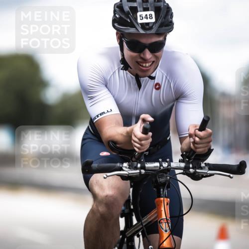 16.08.2026 - KN Förde Triathlon 2026 H.Heesch http://msf.ph/oto/9990196 16.08.2026 13:24:57 Radfahren 546, 561 meine-sportfotos.de