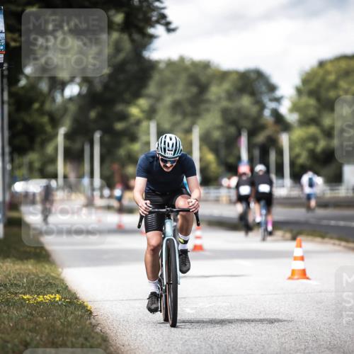 16.08.2026 - KN Förde Triathlon 2026 H.Heesch http://msf.ph/oto/9990199 16.08.2026 13:25:04 Radfahren 515 meine-sportfotos.de