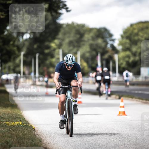 16.08.2026 - KN Förde Triathlon 2026 H.Heesch http://msf.ph/oto/9990200 16.08.2026 13:25:05 Radfahren 515, 745 meine-sportfotos.de