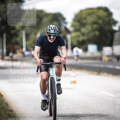 16.08.2026 - KN Förde Triathlon 2026 H.Heesch http://msf.ph/oto/9990213 16.08.2026 13:25:05 Radfahren 515, 745 meine-sportfotos.de