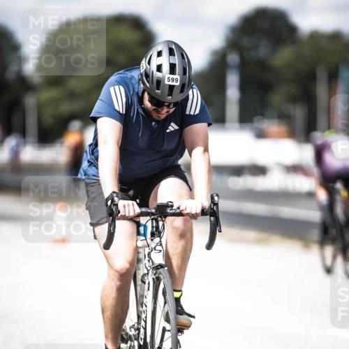 16.08.2026 - KN Förde Triathlon 2026 H.Heesch http://msf.ph/oto/9990237 16.08.2026 13:25:15 Radfahren 196, 599 meine-sportfotos.de