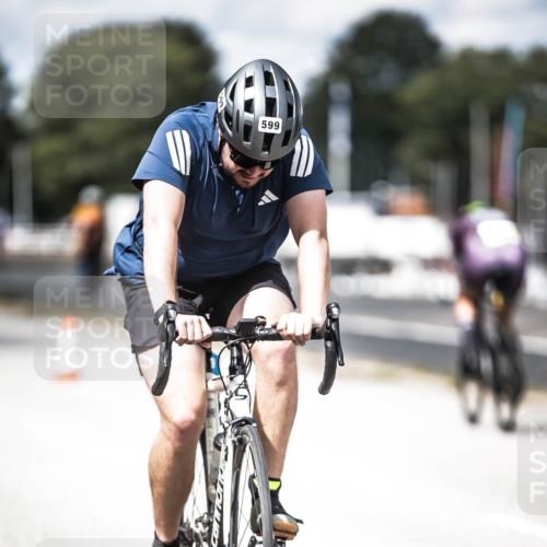 16.08.2026 - KN Förde Triathlon 2026 H.Heesch http://msf.ph/oto/9990238 16.08.2026 13:25:16 Radfahren 196, 599 meine-sportfotos.de