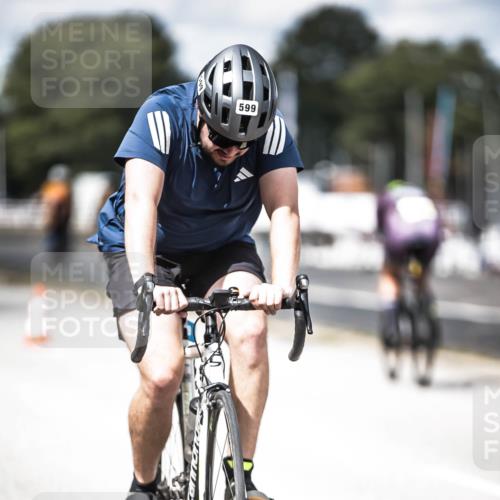 16.08.2026 - KN Förde Triathlon 2026 H.Heesch http://msf.ph/oto/9990239 16.08.2026 13:25:16 Radfahren 196, 599 meine-sportfotos.de