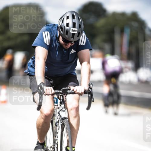 16.08.2026 - KN Förde Triathlon 2026 H.Heesch http://msf.ph/oto/9990240 16.08.2026 13:25:16 Radfahren 196, 599 meine-sportfotos.de