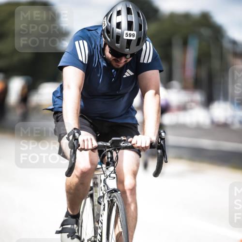 16.08.2026 - KN Förde Triathlon 2026 H.Heesch http://msf.ph/oto/9990242 16.08.2026 13:25:16 Radfahren 196, 599 meine-sportfotos.de