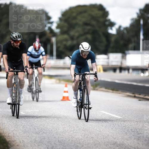 16.08.2026 - KN Förde Triathlon 2026 H.Heesch http://msf.ph/oto/9990272 16.08.2026 13:25:32 Radfahren 739 meine-sportfotos.de