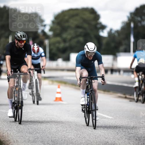 16.08.2026 - KN Förde Triathlon 2026 H.Heesch http://msf.ph/oto/9990276 16.08.2026 13:25:32 Radfahren 739 meine-sportfotos.de