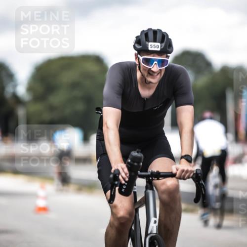 16.08.2026 - KN Förde Triathlon 2026 H.Heesch http://msf.ph/oto/9990294 16.08.2026 13:25:34 Radfahren 739 meine-sportfotos.de