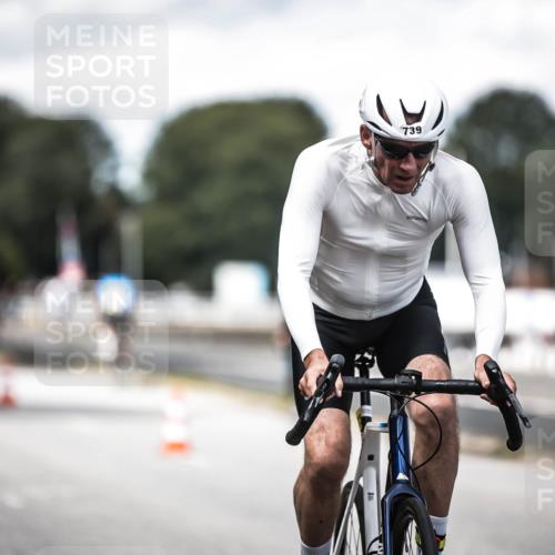 16.08.2026 - KN Förde Triathlon 2026 H.Heesch http://msf.ph/oto/9990301 16.08.2026 13:25:36 Radfahren 739 meine-sportfotos.de