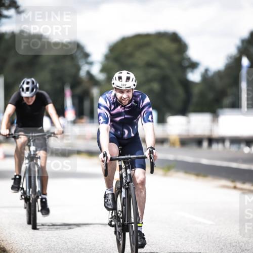 16.08.2026 - KN Förde Triathlon 2026 H.Heesch http://msf.ph/oto/9990315 16.08.2026 13:25:41 Radfahren 601, 711 meine-sportfotos.de