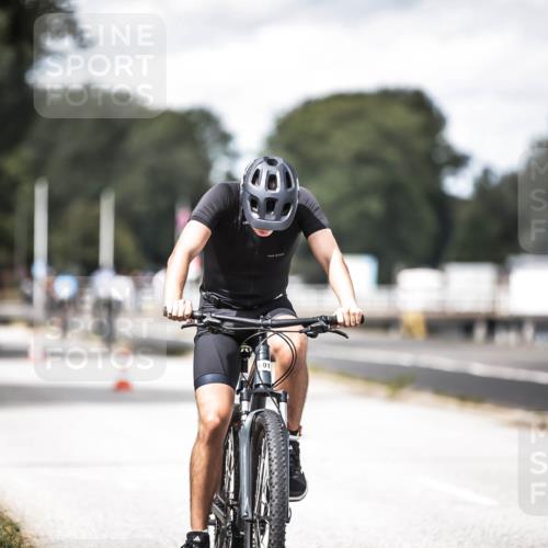 16.08.2026 - KN Förde Triathlon 2026 H.Heesch http://msf.ph/oto/9990325 16.08.2026 13:25:42 Radfahren 601, 711 meine-sportfotos.de
