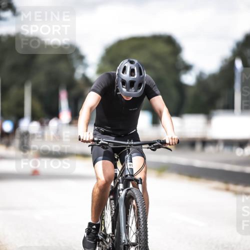 16.08.2026 - KN Förde Triathlon 2026 H.Heesch http://msf.ph/oto/9990329 16.08.2026 13:25:43 Radfahren 601, 711 meine-sportfotos.de