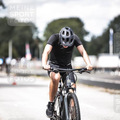 16.08.2026 - KN Förde Triathlon 2026 H.Heesch http://msf.ph/oto/9990331 16.08.2026 13:25:43 Radfahren 601, 711 meine-sportfotos.de