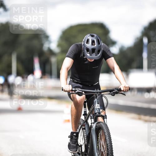 16.08.2026 - KN Förde Triathlon 2026 H.Heesch http://msf.ph/oto/9990332 16.08.2026 13:25:43 Radfahren 601, 711 meine-sportfotos.de