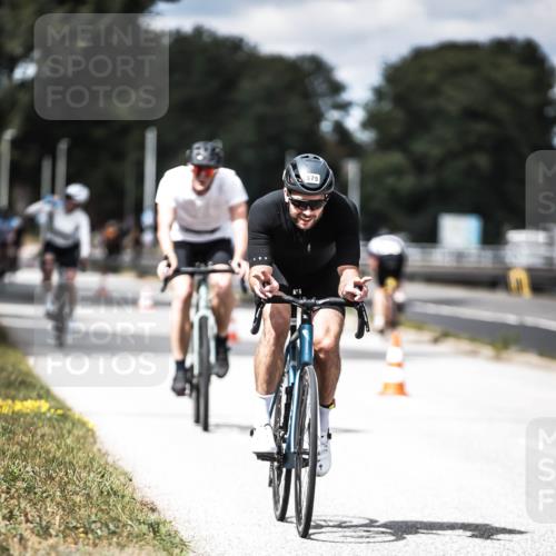 16.08.2026 - KN Förde Triathlon 2026 H.Heesch http://msf.ph/oto/9990337 16.08.2026 13:25:53 Radfahren 726 meine-sportfotos.de