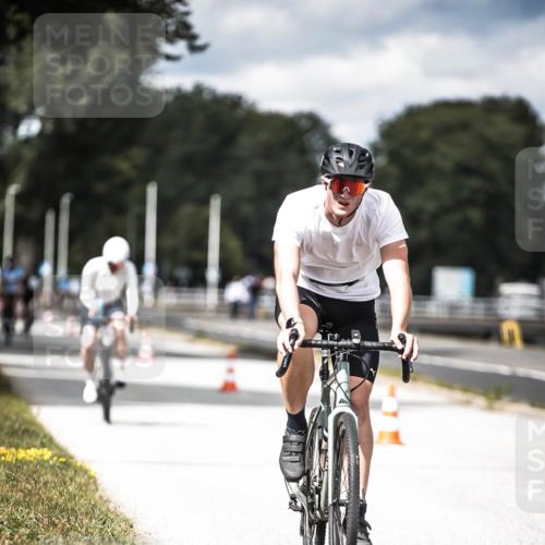 16.08.2026 - KN Förde Triathlon 2026 H.Heesch http://msf.ph/oto/9990350 16.08.2026 13:25:54 Radfahren 726 meine-sportfotos.de