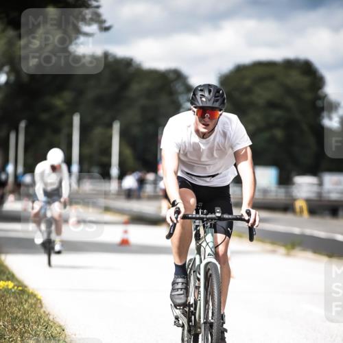 16.08.2026 - KN Förde Triathlon 2026 H.Heesch http://msf.ph/oto/9990352 16.08.2026 13:25:54 Radfahren 726 meine-sportfotos.de