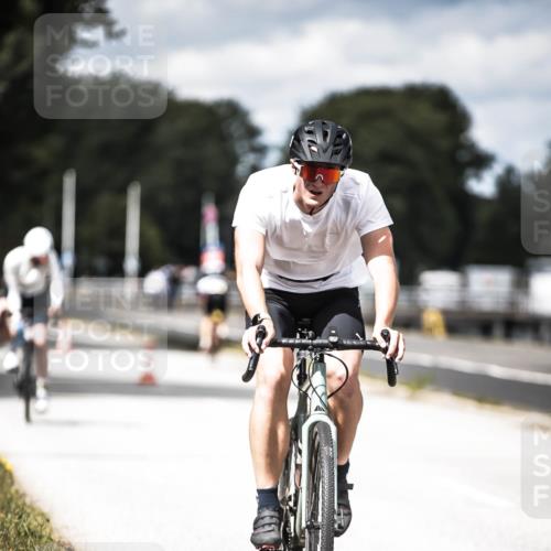 16.08.2026 - KN Förde Triathlon 2026 H.Heesch http://msf.ph/oto/9990355 16.08.2026 13:25:54 Radfahren 726 meine-sportfotos.de