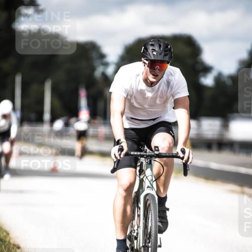 16.08.2026 - KN Förde Triathlon 2026 H.Heesch http://msf.ph/oto/9990358 16.08.2026 13:25:54 Radfahren 726 meine-sportfotos.de