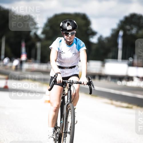 16.08.2026 - KN Förde Triathlon 2026 H.Heesch http://msf.ph/oto/9990407 16.08.2026 13:26:03 Radfahren 731 meine-sportfotos.de