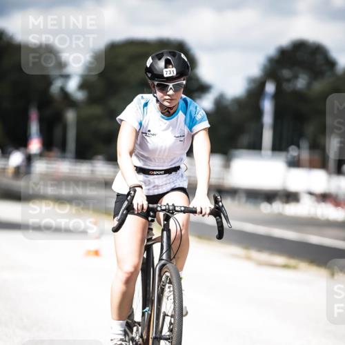 16.08.2026 - KN Förde Triathlon 2026 H.Heesch http://msf.ph/oto/9990409 16.08.2026 13:26:04 Radfahren 731 meine-sportfotos.de
